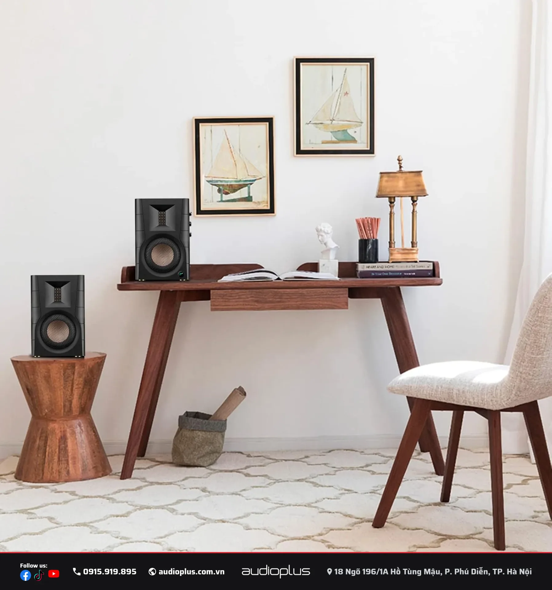 SWAN D100 trong không gian phòng làm việc nhỏ gọn
